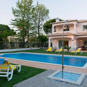 Villa Wilker, Vilamoura